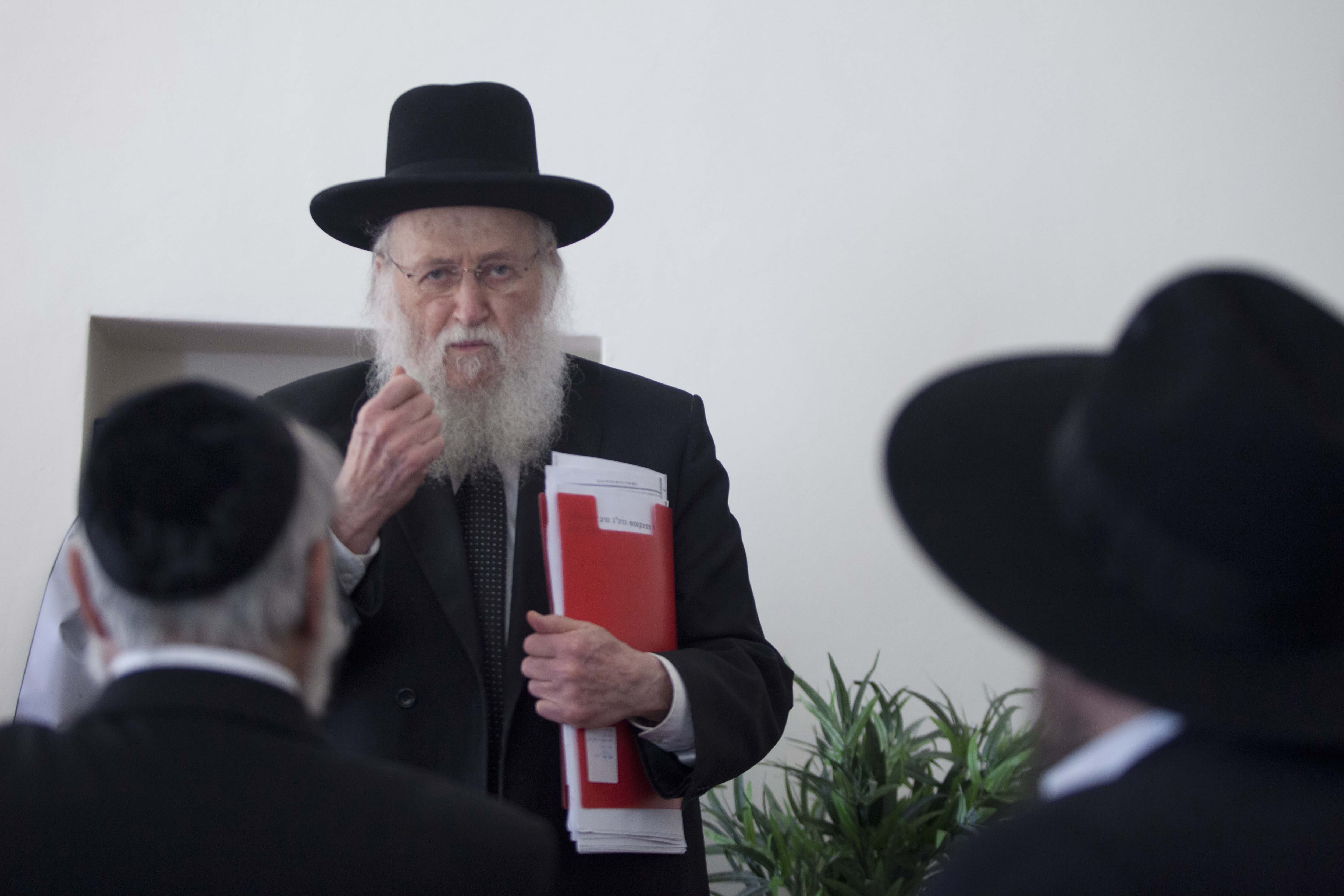 Rabbi Simcha Hakohen Kook seen during a visit at King David