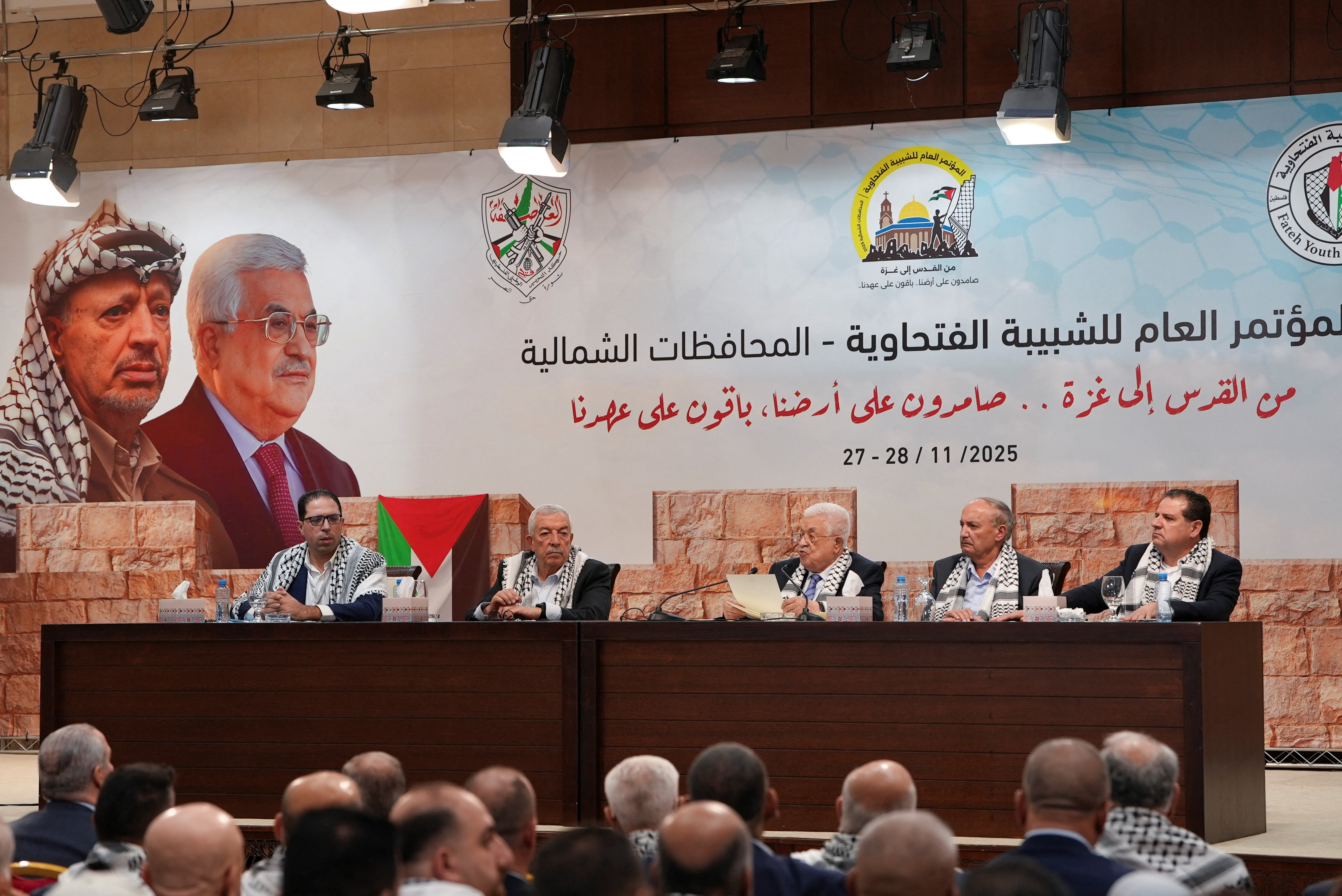 PA drafts constitution, omits Jewish...