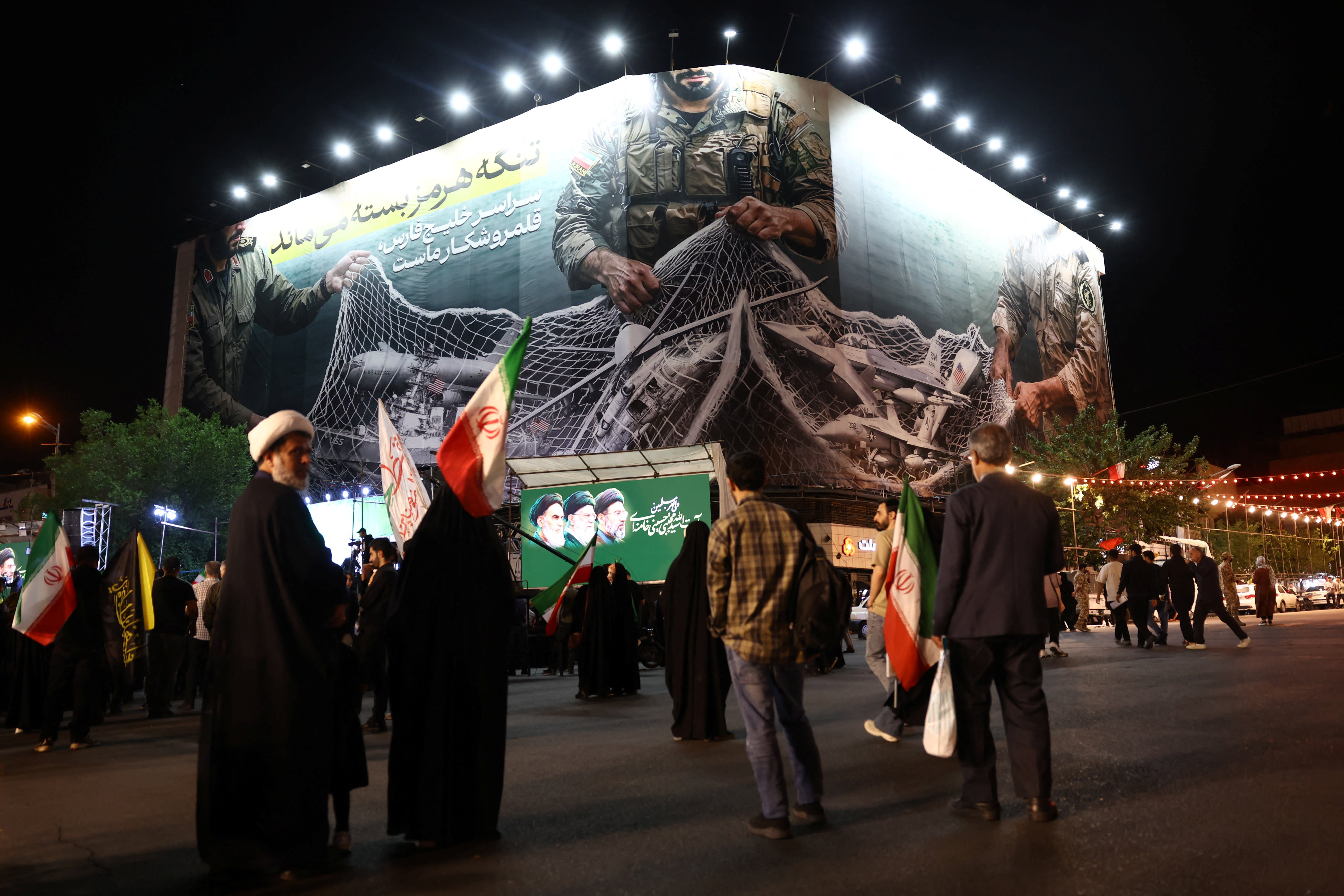 A billboard with a graphic design about the Strait of Hormuz on a building in Tehran, Iran, May 6, 2026. (photo credit: MAJID ASGARIPOUR/WANA (WEST ASIA NEWS AGENCY) VIA REUTERS)