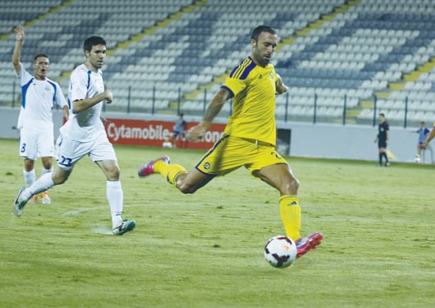 Despite Rade Prica’s numerous misses, Maccabi Tel Aviv still secured its progress to the third qualifying round of the Champions League last night with a victory over Santa Coloma in Cyprus.