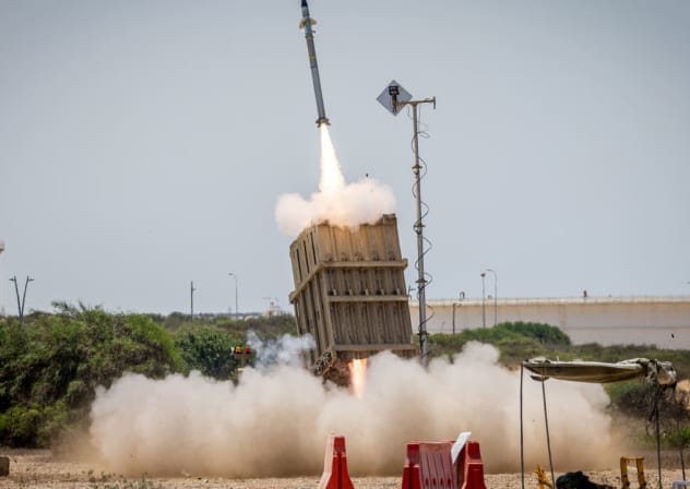 (Illustrative) Iron dome anti-missile system fires interception missiles as rockets fired from the Gaza Strip to Israel, in Ashkelon on August 7, 2022.