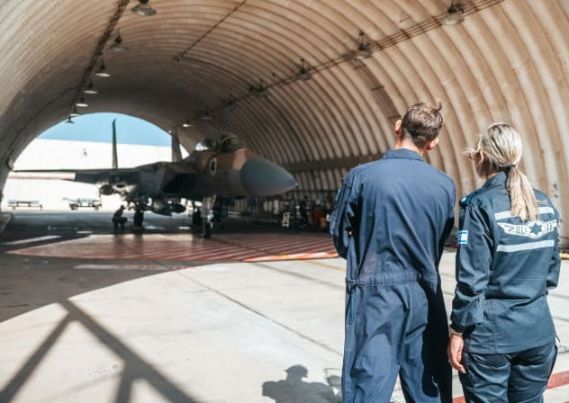 IAF pilots and crew prepare fighter jets for strikes on Houthi targets in Yemen, August 24, 2025