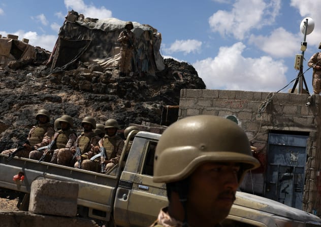 YEMENI SOLDIERS stand guard at a military camp near the frontline with Houthis, in Marib, Yemen, November 6, 2024.