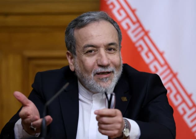 El ministro de Asuntos Exteriores iraní, Abbas Araghchi, habla en Moscú, el 17 de diciembre de 2025; ilustrativo.