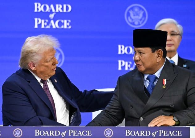 US President Donald Trump (L) and Indonesian President Prabowo Subianto (R) at the Board of Peace meeting during the World Economic Forum (WEF) annual meeting in Davos on January 22, 2026.