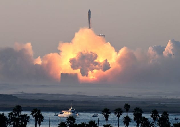 SpaceX's Starship rocket launches from Starbase during its second test flight in Boca Chica, Texas, on Nov. 18, 2023.