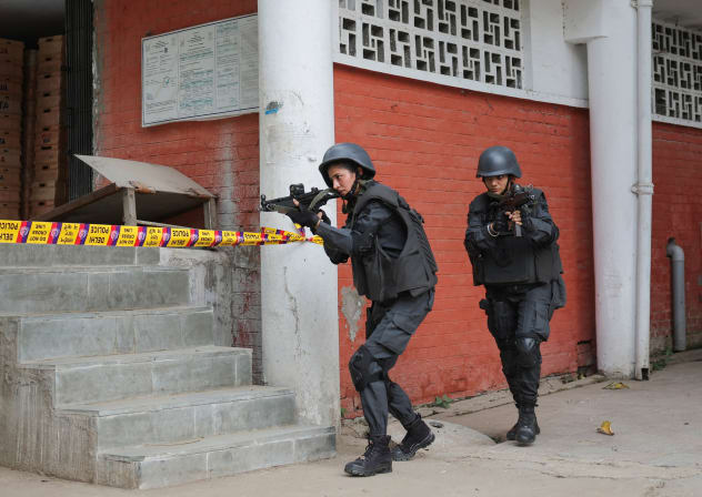 Members of the Delhi Police S.W.A.T (Special Weapons and Tactics) team participate in a mock drill exercise conducted by the Delhi Police, in New Delhi, India May 16, 2025.