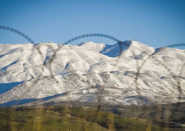 VISTA DE la nieve en el monte Hermón, en Siria, desde el norte de los Altos del Golán, en enero.