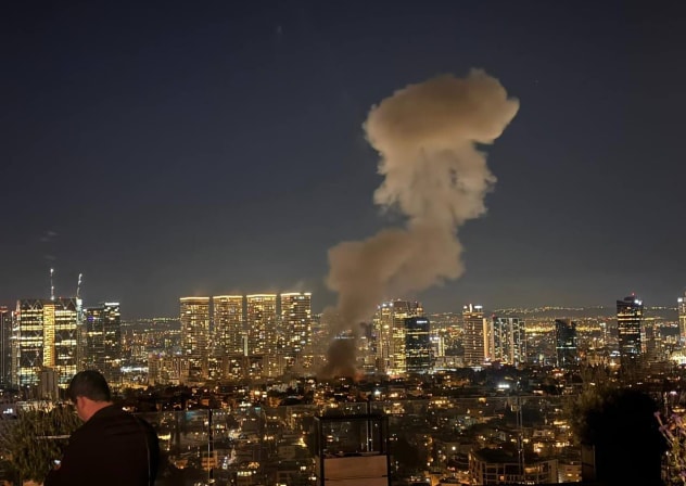 Impact of Iranian mimssile in central Israel, February 28, 2026.