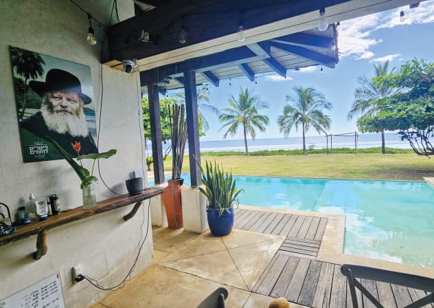 The Chabad House overlooking the  Pacific in Playa Venao stands as an unlikely  yet essential sanctuary where structure  and nature meet to support Israeli combat  veterans in recovery.