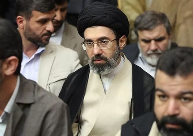 Mojtaba Khamenei, hijo del antiguo líder supremo iraní, el ayatolá Alí Jamenei. 
