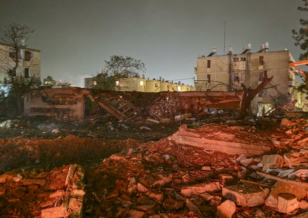 The scene where a missile fired from Iran toward southern Israel impacted in the southern city of Dimona, March 21, 2026.