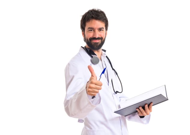“Top hair clinics in 2026 use advanced technology to deliver natural, lasting hair restoration results.”