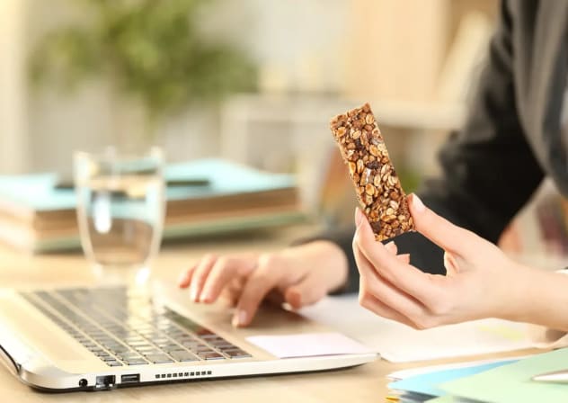 Dietitians warn that the label "rich in protein" creates an automatic perception of a healthy product, even when in practice it contains problematic ingredients