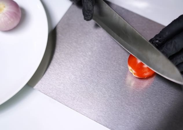 “Vanotium is a hygienic, durable titanium cutting board designed for safer, cleaner food preparation.”