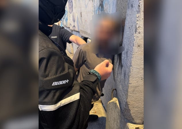 Israel Police arrest Bethlehem resident arrested on suspicion of stabbing and robbing a man in his Tel Aviv apartment over the weekend, June 7, 2026.