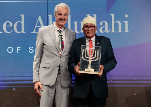 Friends of Zion Founder Dr. Mike Evans (L) and Somaliland President Abdirahman Mohamed Abdillahi (R) during Friends of Zion award ceremony, June 21, 2026.