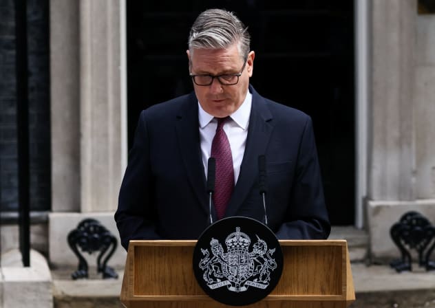 British Prime Minister Keir Starmer announces the timeline for his resignation, following Andy Burnham's decisive victory last week in the Makerfield by-election, outside 10 Downing Street, in London, Britain, June 22, 2026.