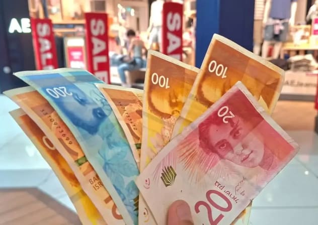 Money bills