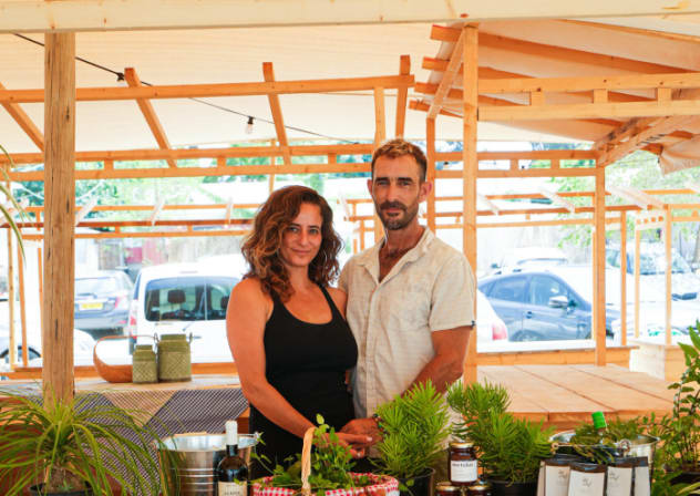 Shai Barkat and Meital Rusnak.