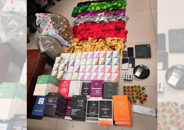 Drugs and drug paraphernalia seized from a central Israel apartment on September 22, 2026.