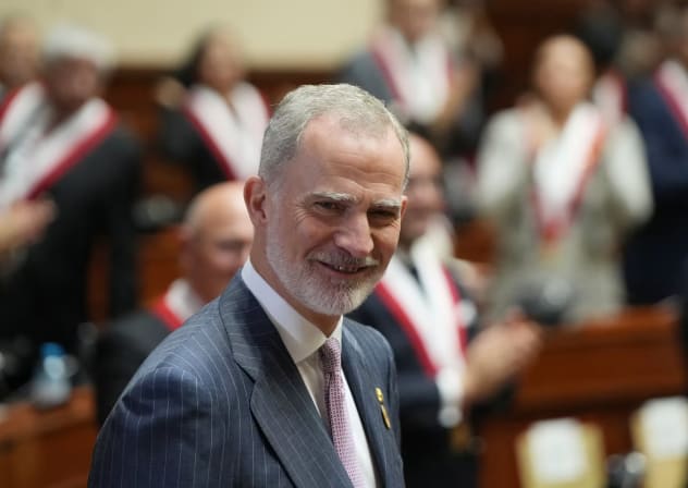 Spain's King Felipe VI attends Congress for the swearing-in ceremony of Peru's President-elect Keiko Fujimori, in Lima, Peru, Tuesday, July 28, 2026.