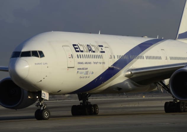 An El Al aircraft.