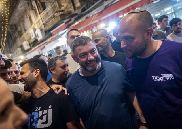 People of Israel party head Ofer tours the Mahane Yehuda market ahead of the election, in Jerusalem, September 17, 2026