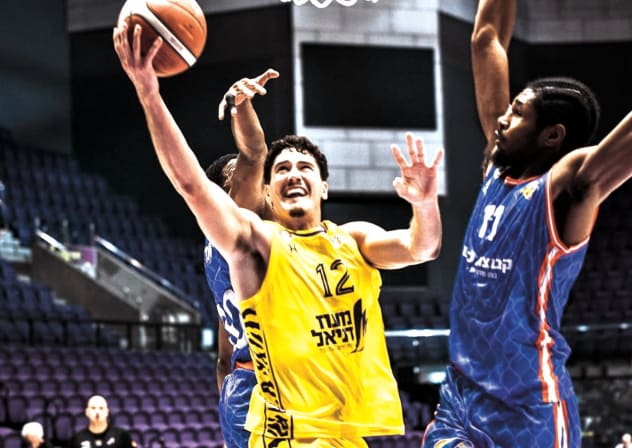 SHAHAR AMIR returns to Hapoel Holon after a breakout season with Hapoel Galil Elyon, looking to build on his progress and help the Purples make a strong start to the new Israeli league campaign. 