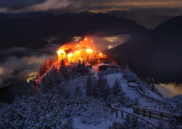(Screenshot) Eagle's Nest, a Nazi-era chalet in southeastern Germany, was mostly destroyed in a major fire. October 23, 2026