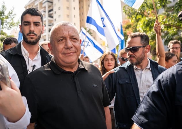 Yashar head Gadi Eisenkot visits a polling station during Election Day in Holon, central Israel, October 27, 2026