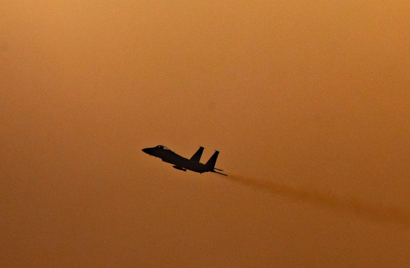 Dozens of IAF jets, refueling aircraft flew 'as far as Iran border' in practice sortie – report