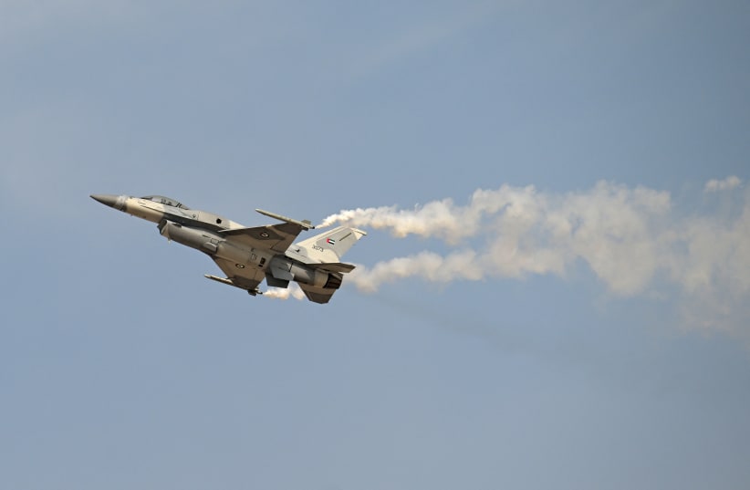An Emirates air force F16 performs a diplsy flight at Al-Maktoum International Airport during the Dubai Airshow 2025 in Dubai on November 17, 2025 (photo credit: Giuseppe Cacace/AFP via Getty Images)
