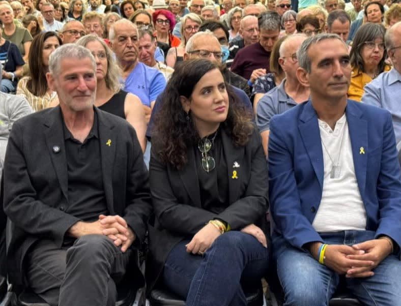AVI DABUSH (left) sits alongside Democrats Party leader Yair Golan and MK Naama Lazimi  (Democrats). (photo credit: Office of Avi Dabush)