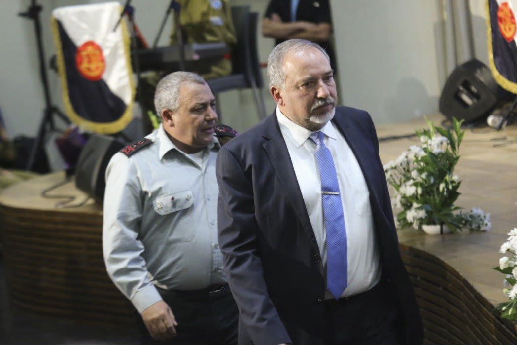 Israeli defense minister Avigdor Liberman and IDF Chief of Staff Gadi Eisenkot attend the graduation ceremony at the National Security College on July 13, 2016. (photo credit: FLASH90)