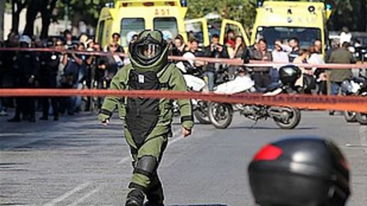 Greece bomb_311