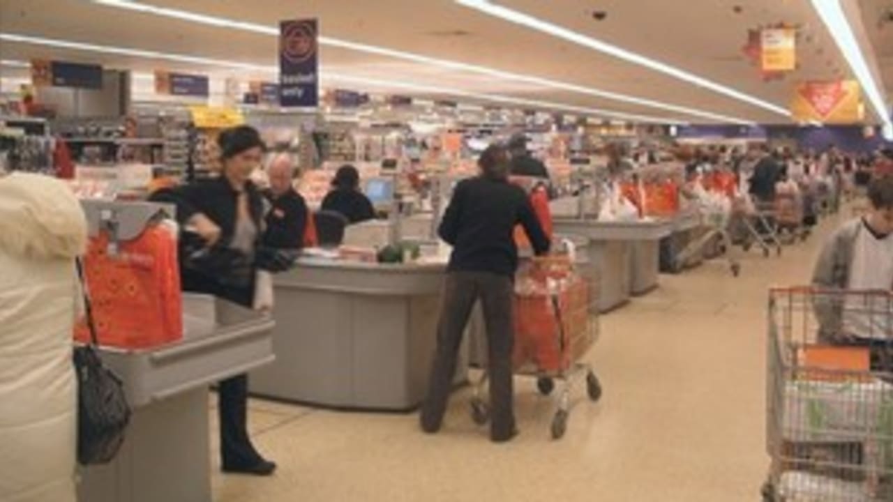 Supermarket shopping 311 AP