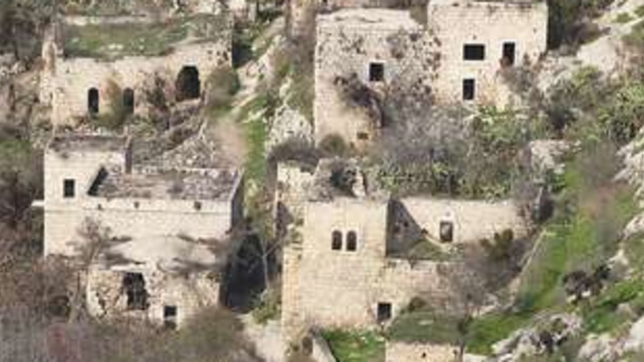 Arab village Lifta 311