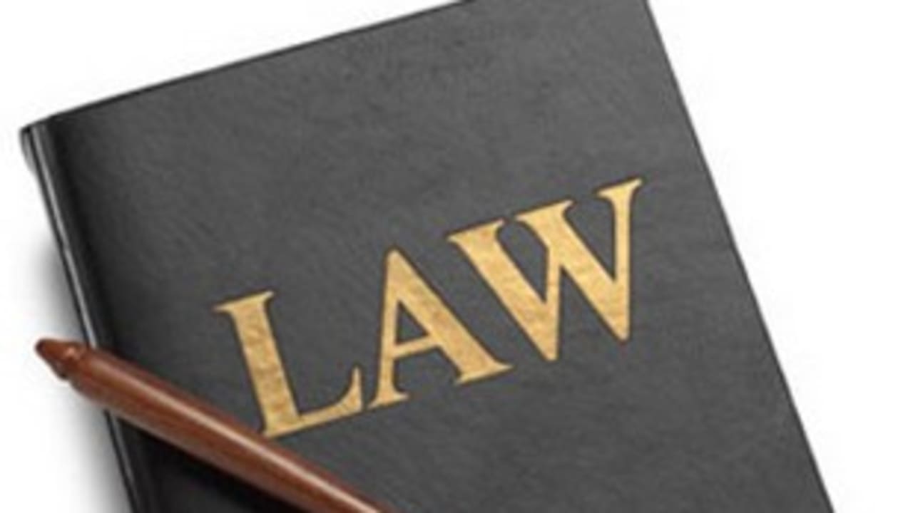 Law book gavel 311