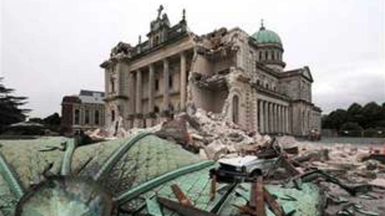 Destroyed cathedral in Christchurch 311 AP
