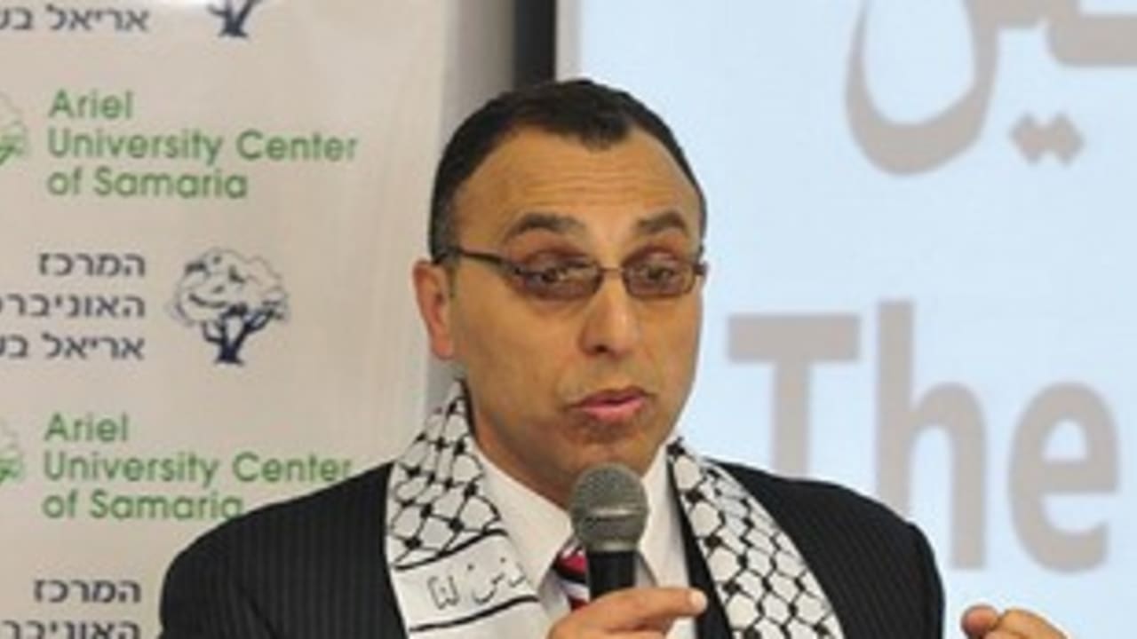 Kamal Nawash_311