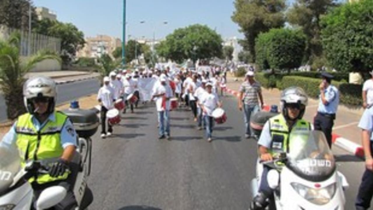 police antiviolence rally lod parade 311