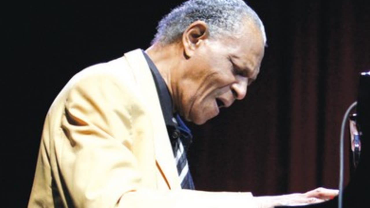 Jazz pianist McCoy Tyner 390