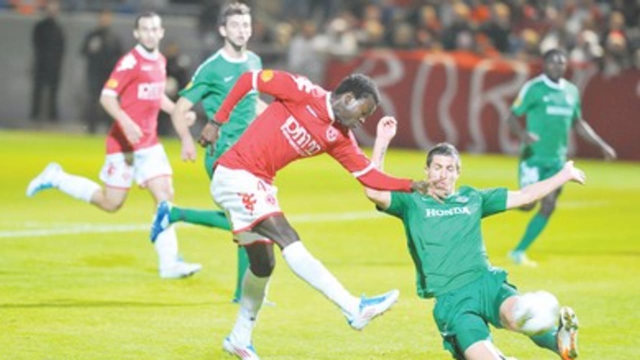 Hapoel Tel Aviv against Maccabi Haifa 390