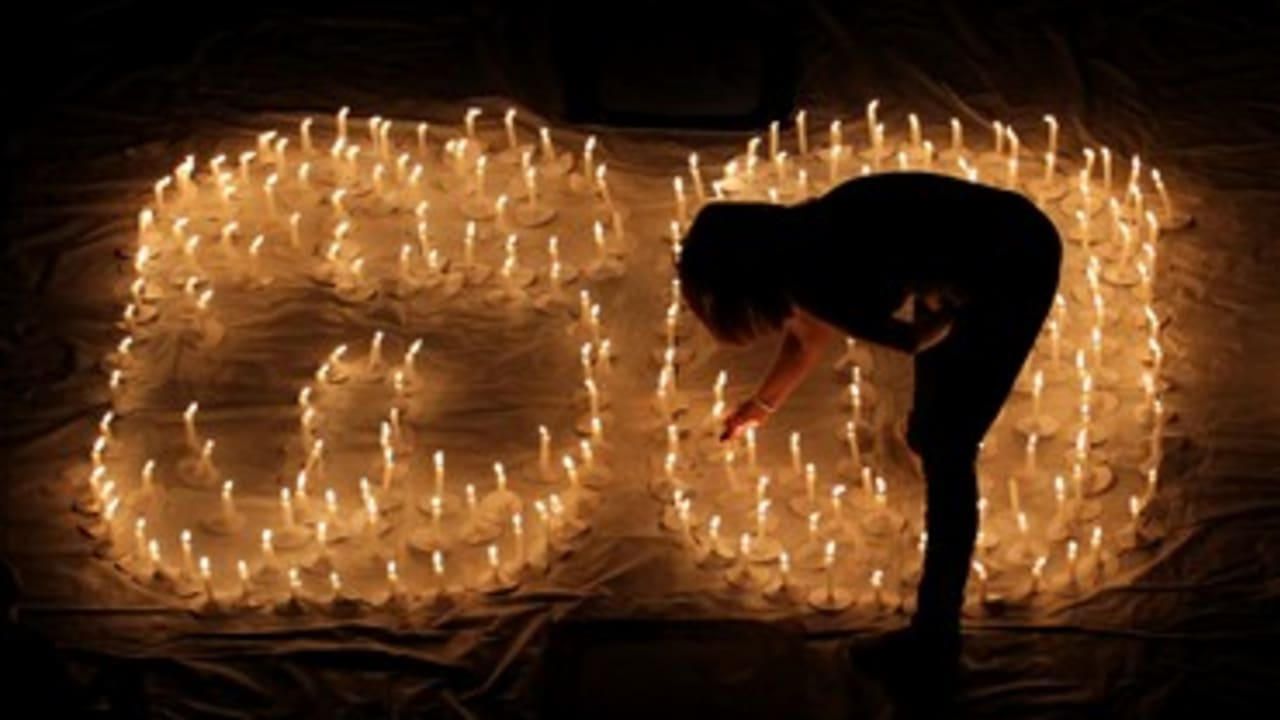 Candles to celebrate Earth Hour 370
