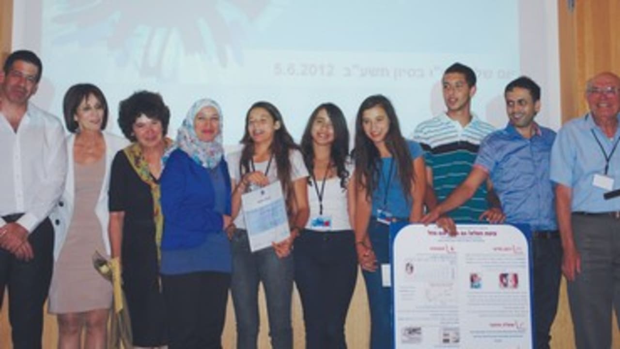 BILINGUAL School’s winning pupils and teachers