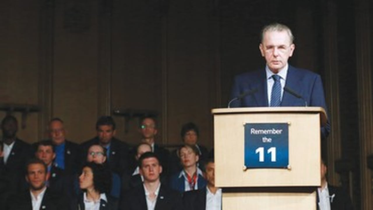 IOC PRESIDENT Jacques Rogge 370