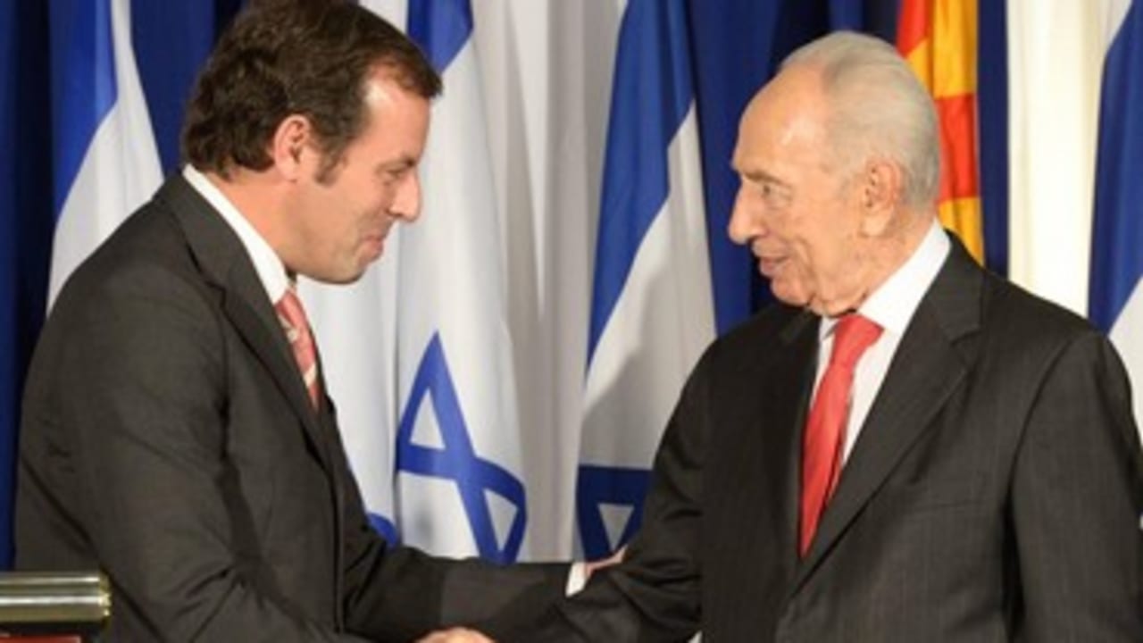 Peres and Barcelona FC President Sandro Rosell 370