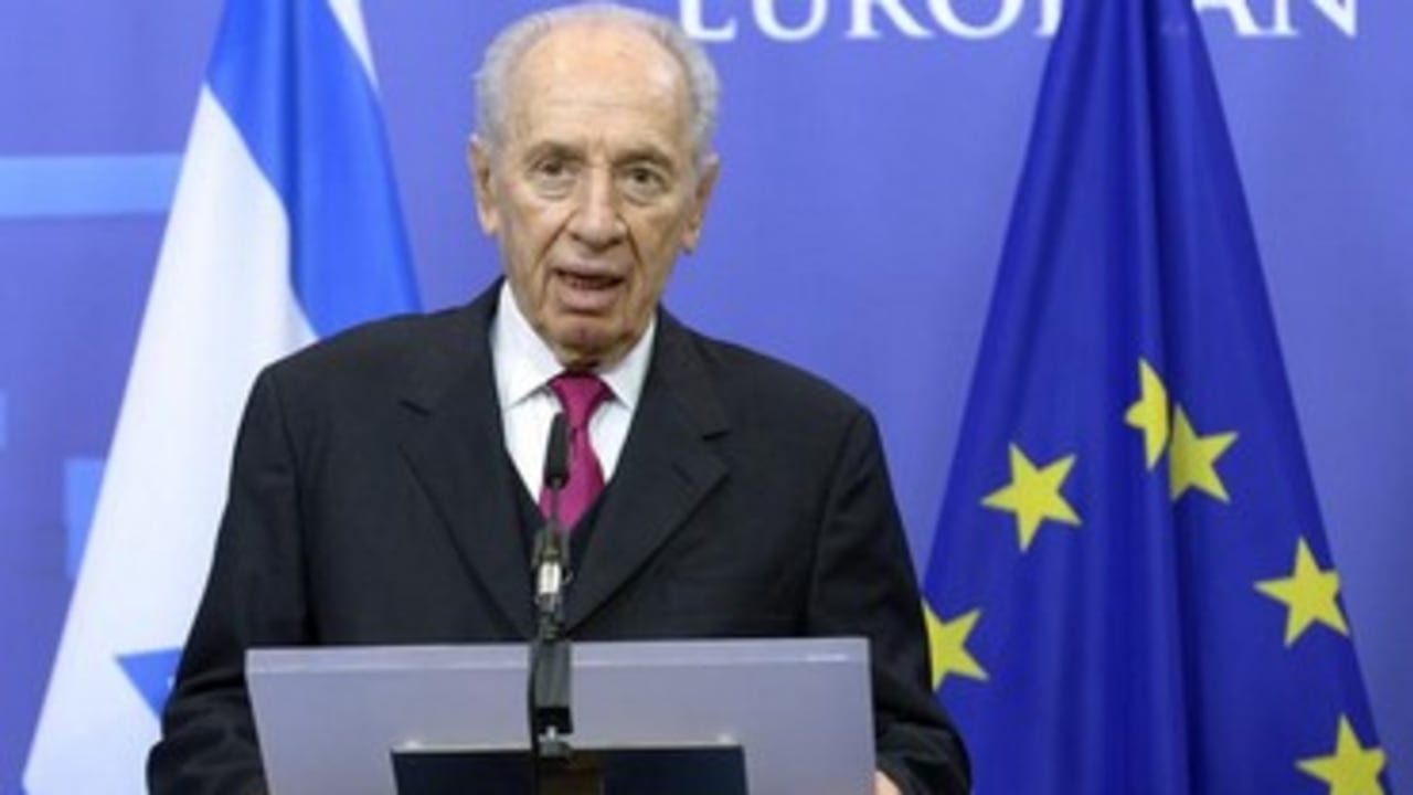 Peres talks to EU press conference 370