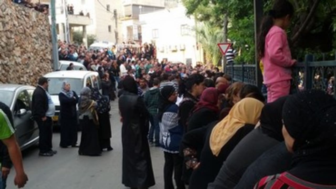 Funeral of Israeli Arabs killed in truck accident 370